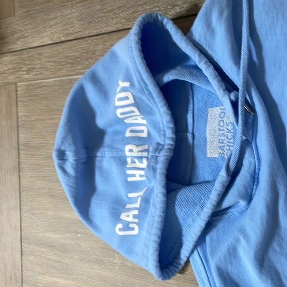 Barstool sports sweatshirt - Picture 2 of 3